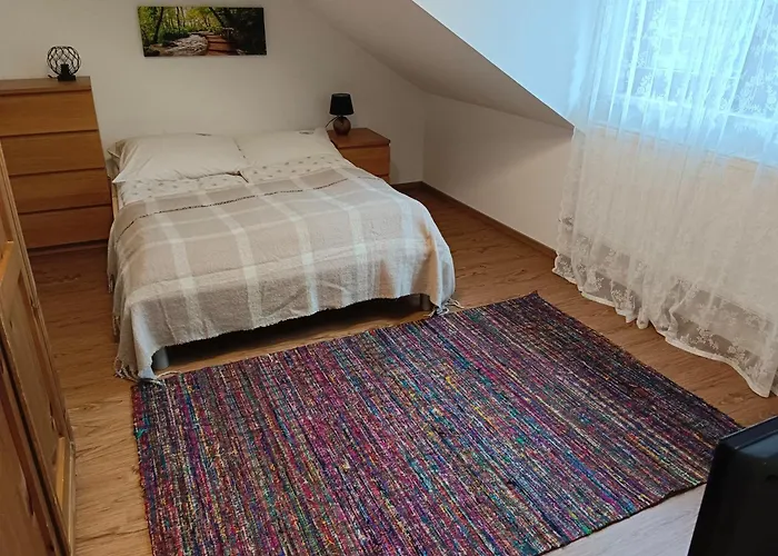 Haus Josef, Mit Balkon Und 2 Schlafzimmer *